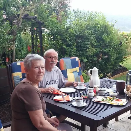 Homestay Ferienweinhaus Roemer-knodt