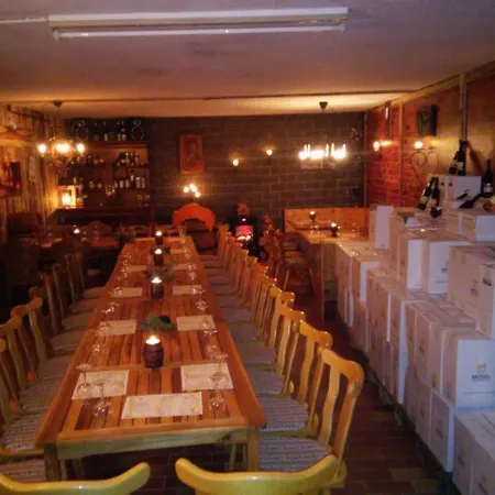 Homestay Ferienweinhaus Roemer-knodt