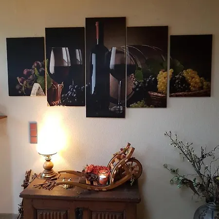 Ferienweinhaus Roemer-knodt Homestay
