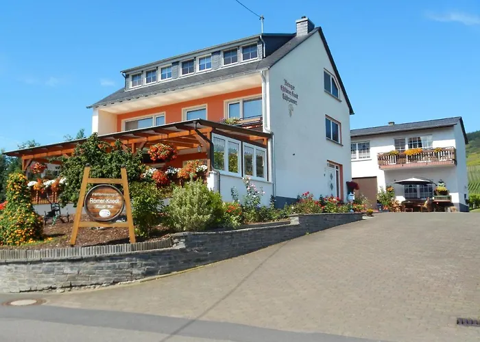 Ferienweinhaus Römer-knodt * Kröv